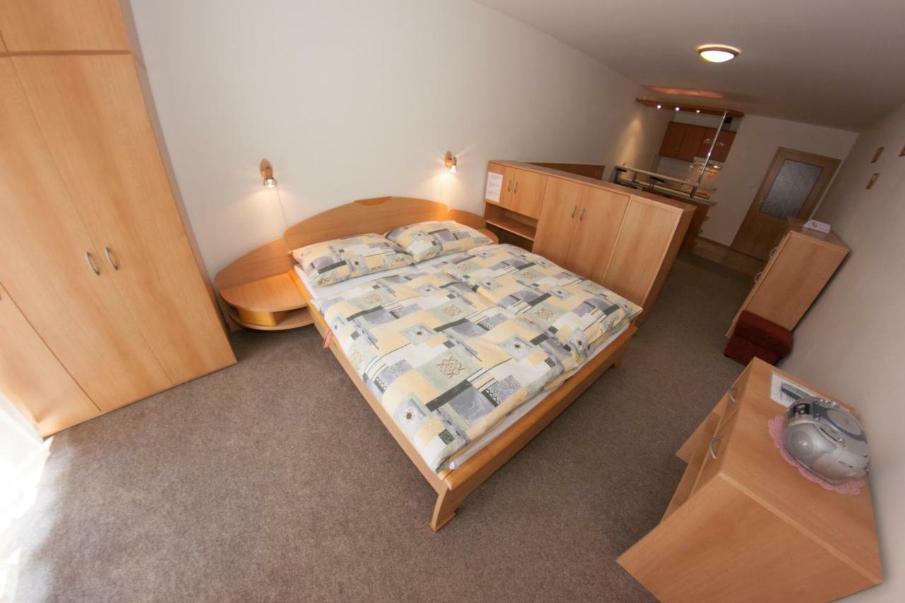 דונובאלי Family Apartments Spiezovec מראה חיצוני תמונה