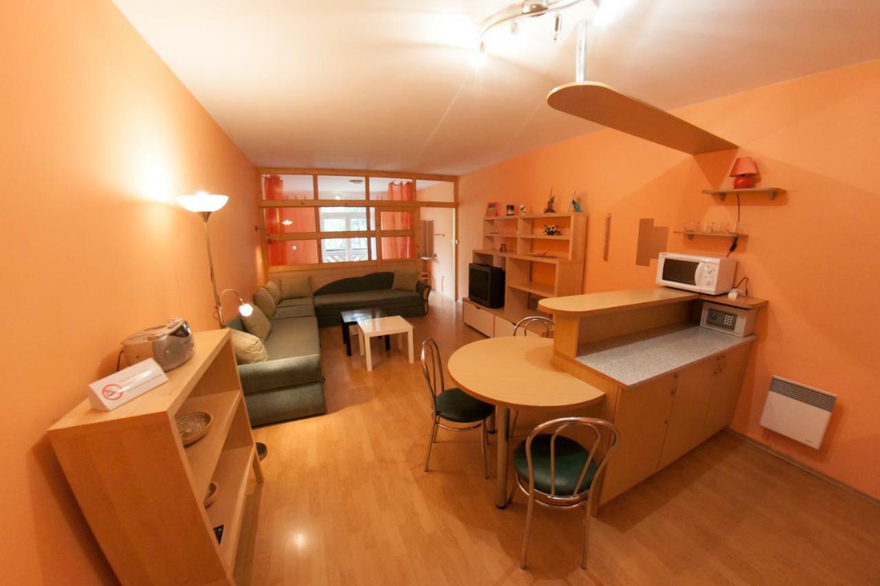 דונובאלי Family Apartments Spiezovec מראה חיצוני תמונה